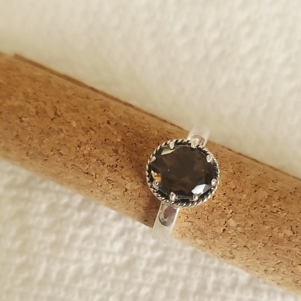 Silver (925) Ring with Smoky Stone